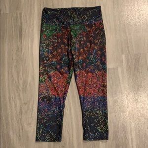 Onzie crop leggings